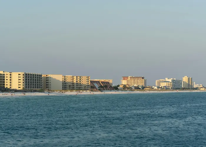 Pelican Beach Resort - Destin Condo Getaways By Cls