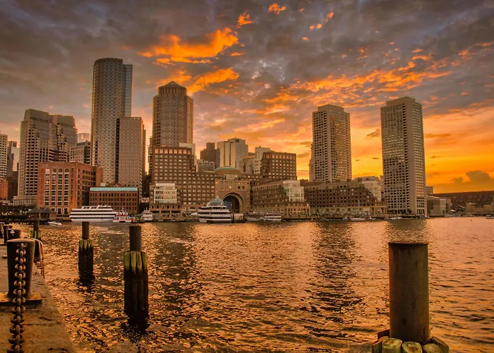 Doubletree By Hilton Hotel Boston Bayside