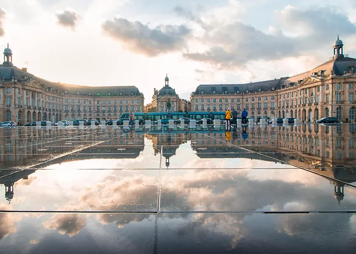Hotel Des Grands Hommes - Bordeaux Centre