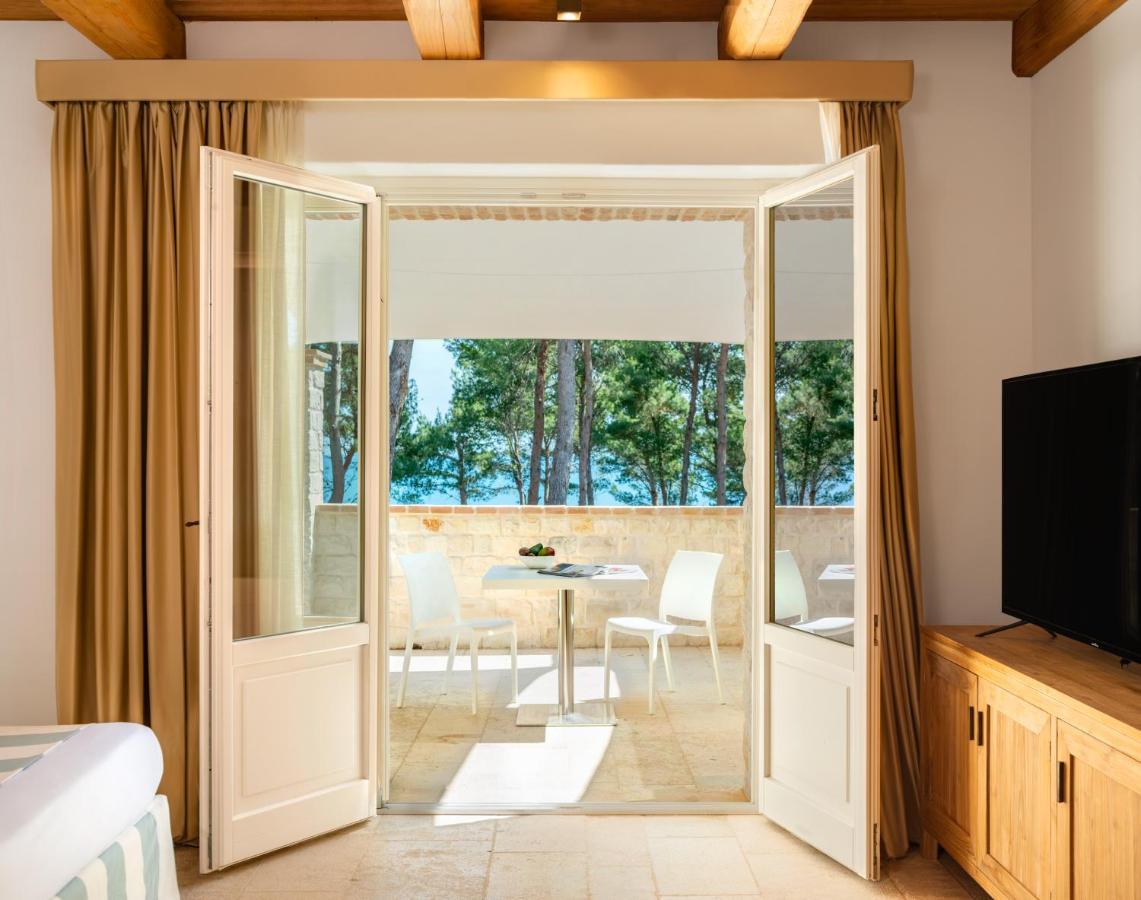 Deluxe Double Room with Balcony and Sea View - Spa Access