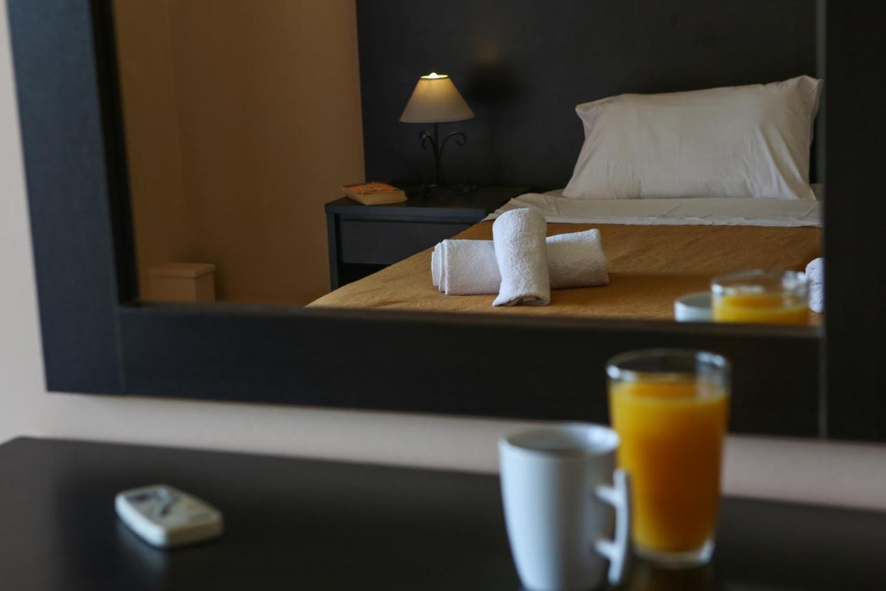 Double or Twin Room with Sea View