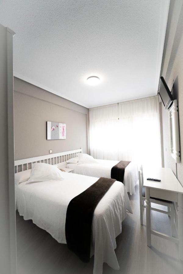 Double or Twin Room,1002175803:JPEG