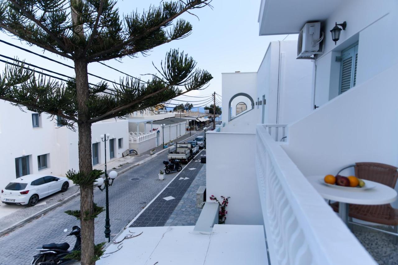 Double or Twin Room with Partial Sea View