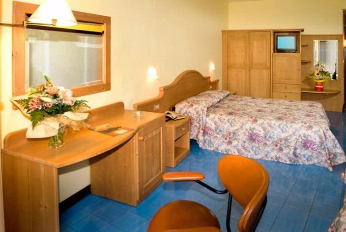 Economy Double or Twin Room