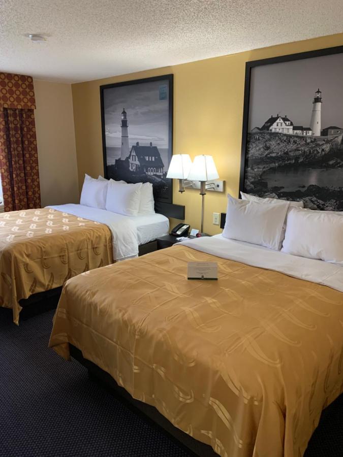 Standard Queen Room with Two Queen Beds - Non-Smoking