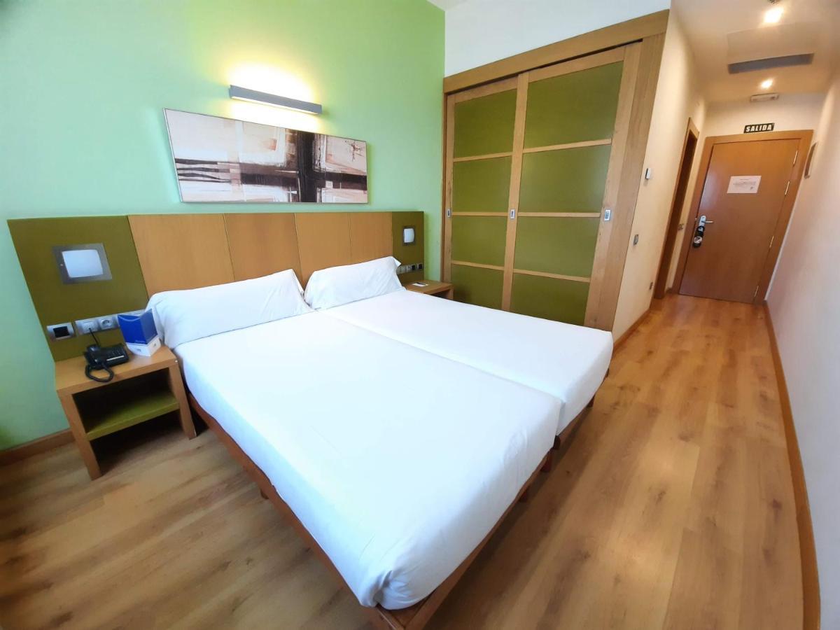 Double or Twin Room,1009266313:JPEG