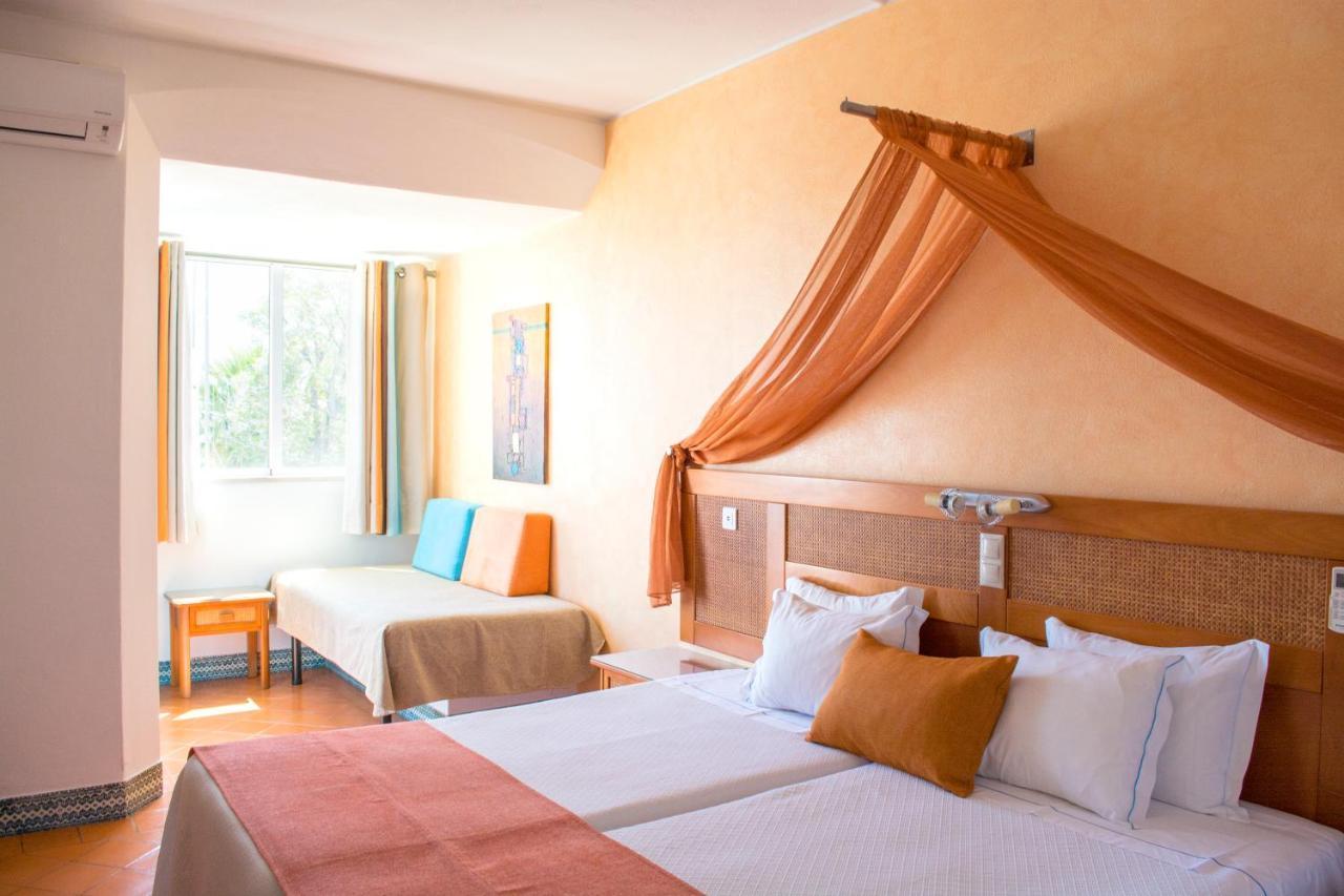 Triple Room Sea View