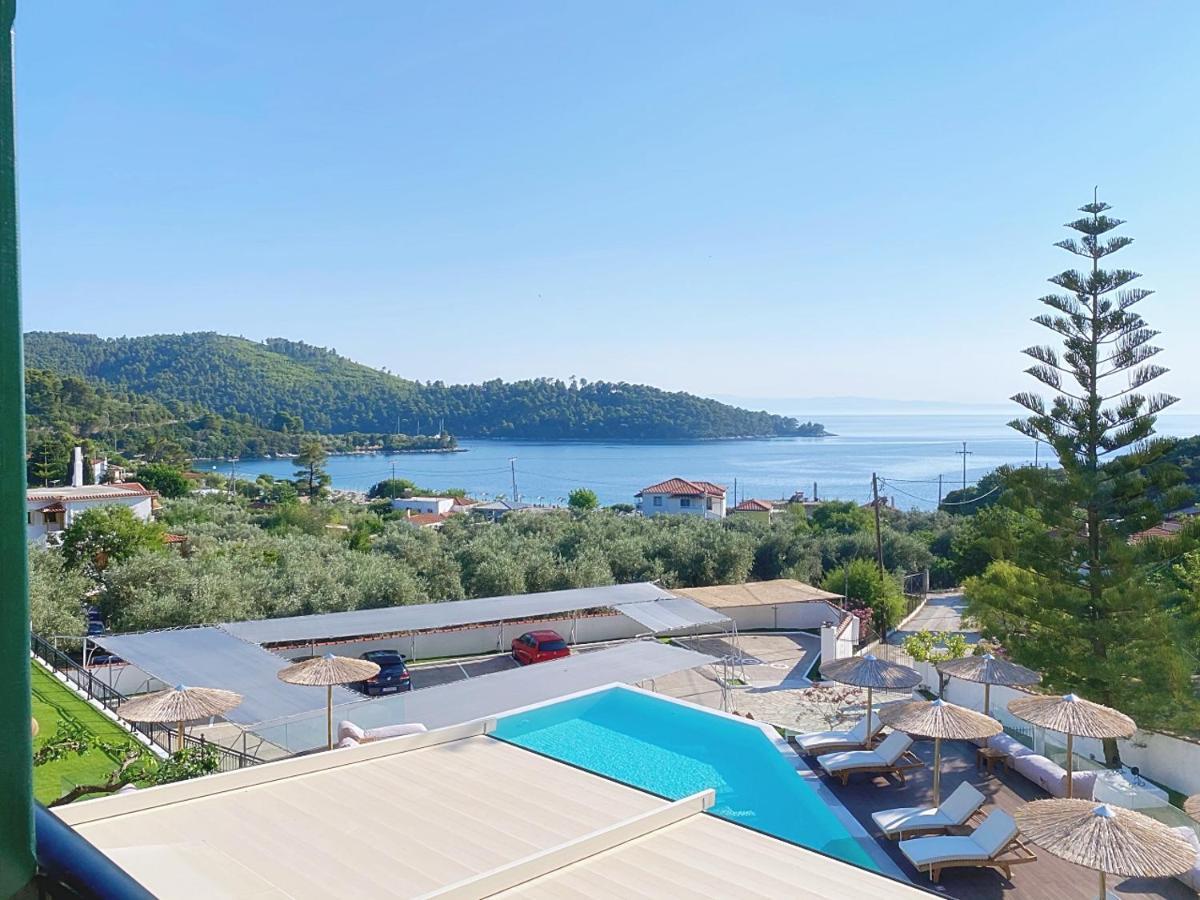 Double or Twin Room with Sea View