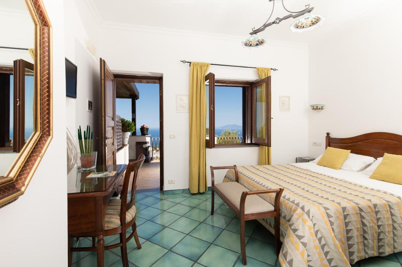 Deluxe Double Room Balcony Sea View