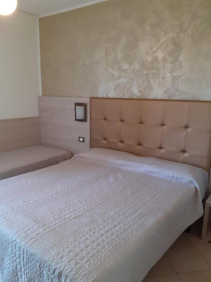 Basic Triple Room,1007820841:JPEG