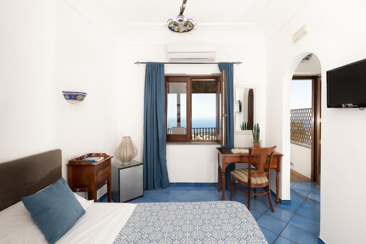 Deluxe Double Room Sea View