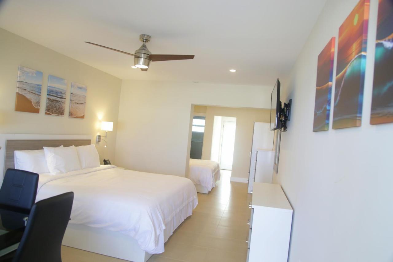 Deluxe King Suite