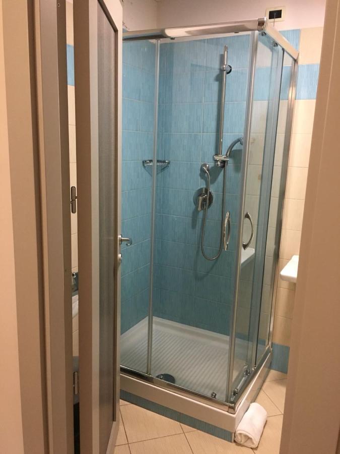 Standard Double Room,1011366436:JPEG