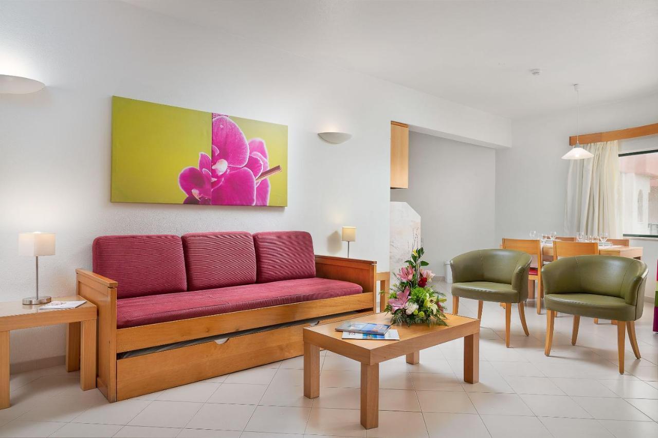 1-Bedroom Club