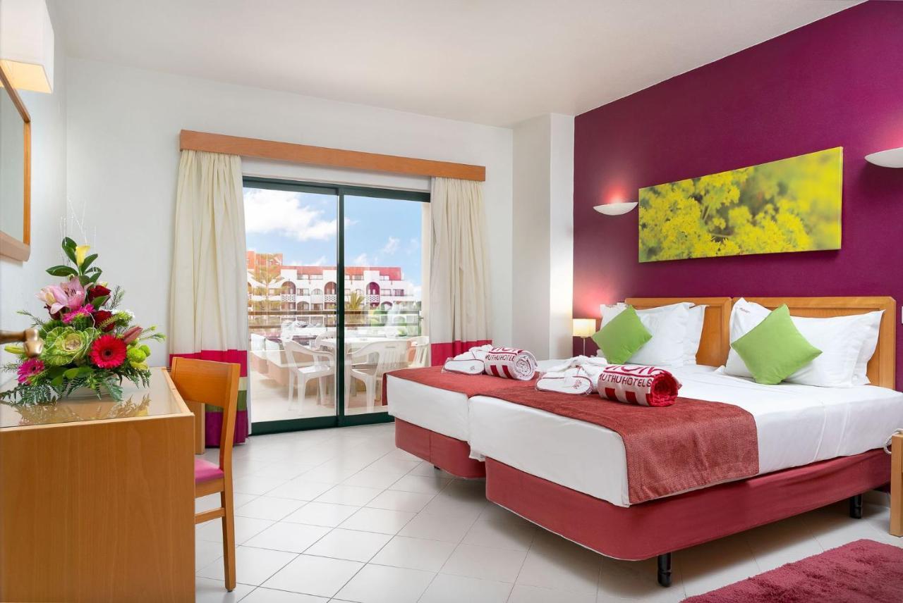 1-Bedroom Club