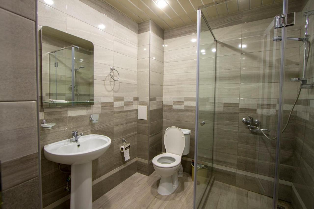 Two-Bedroom Suite,1342555022:JPEG