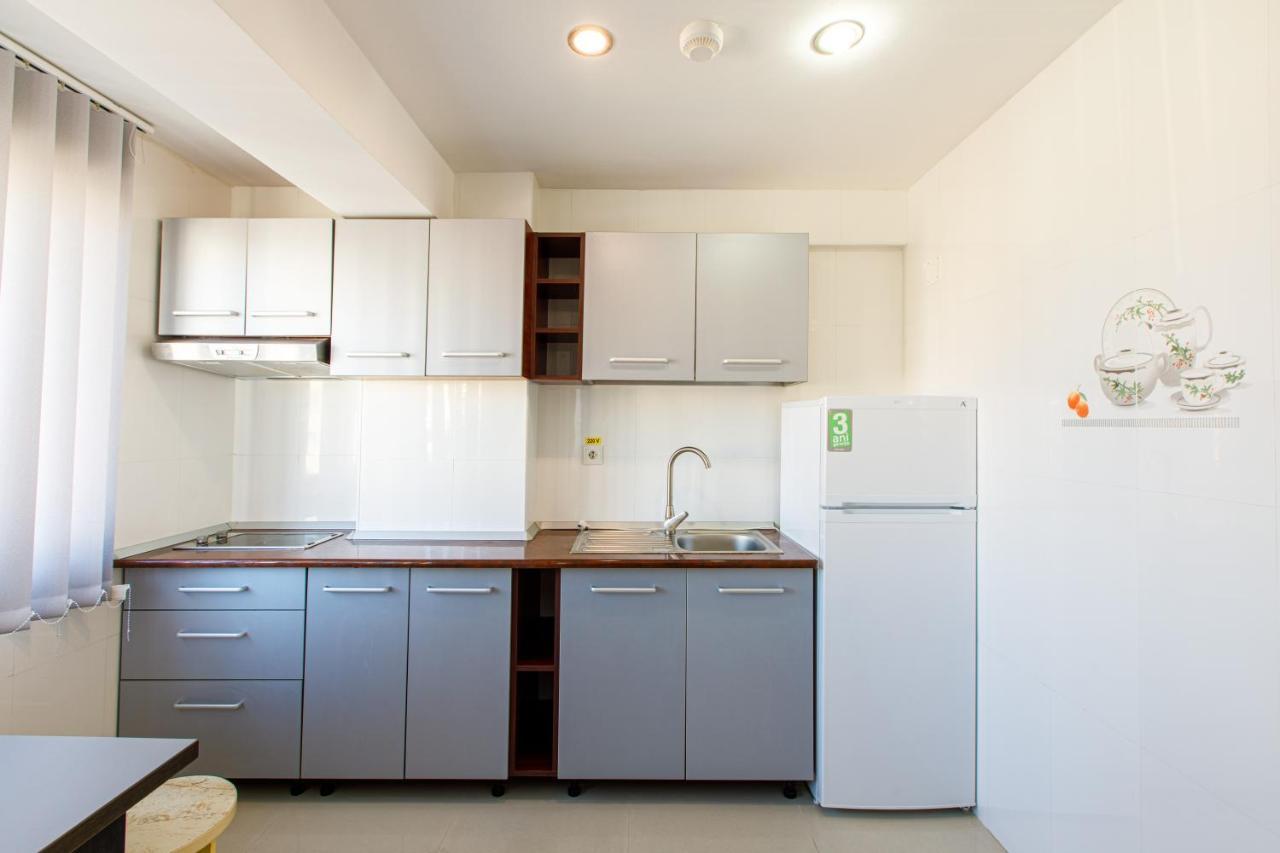 Studio met 2 Eenpersoonsbedden en Balkon
