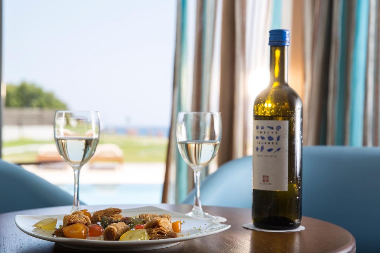Junior Suite met Uitzicht op Zee en Gedeeld Zwembad