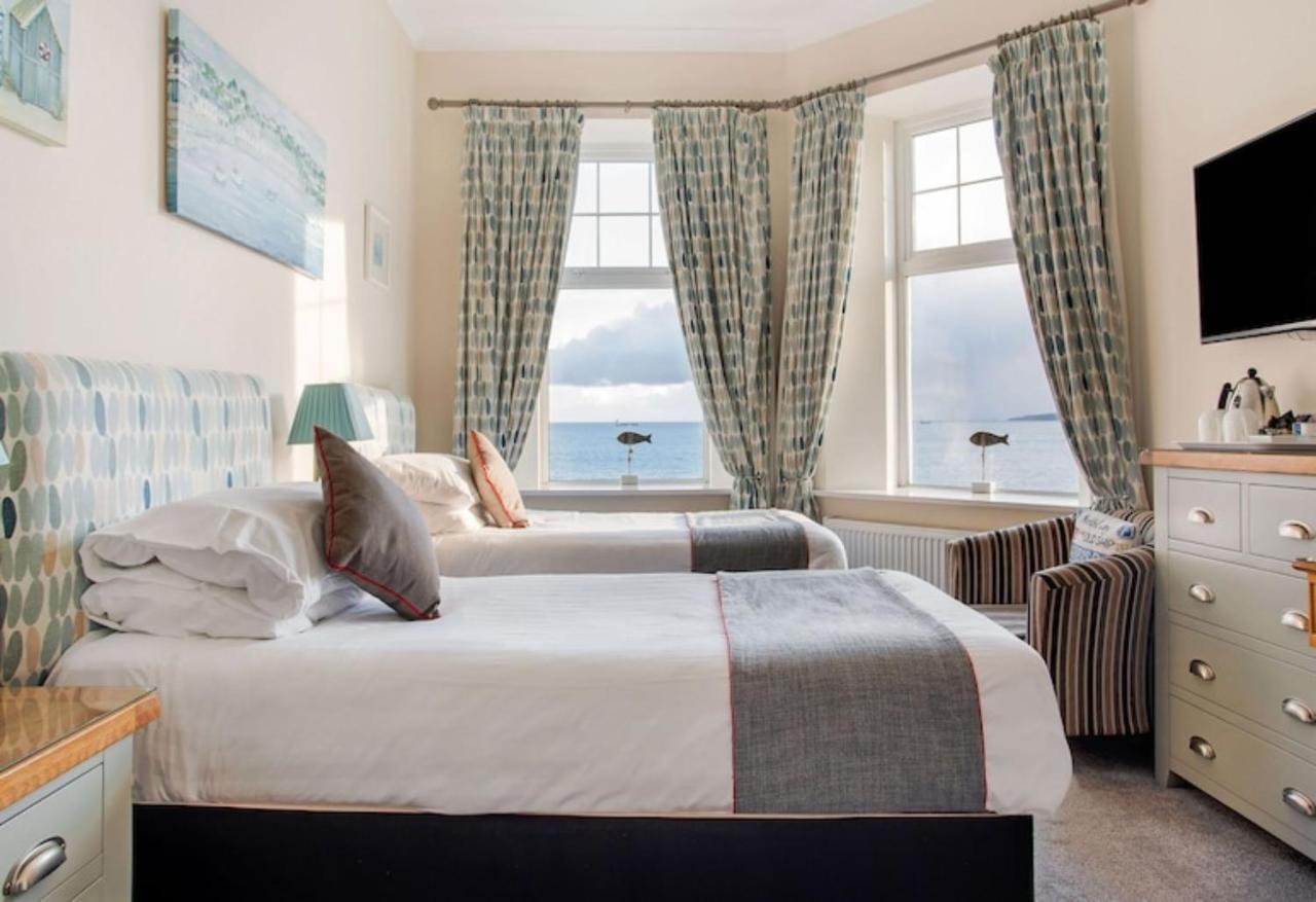 Superior Twin Room with Sea View