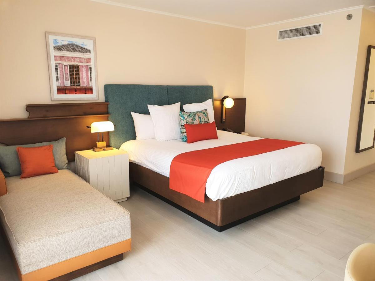 Deluxe Kamer met Kingsize Bed en Uitzicht op de Oceaan