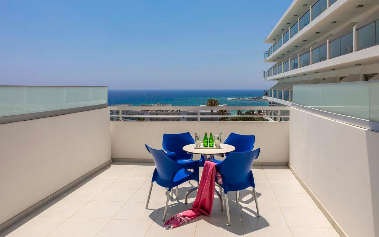 Habitación Familiar con vistas al mar
