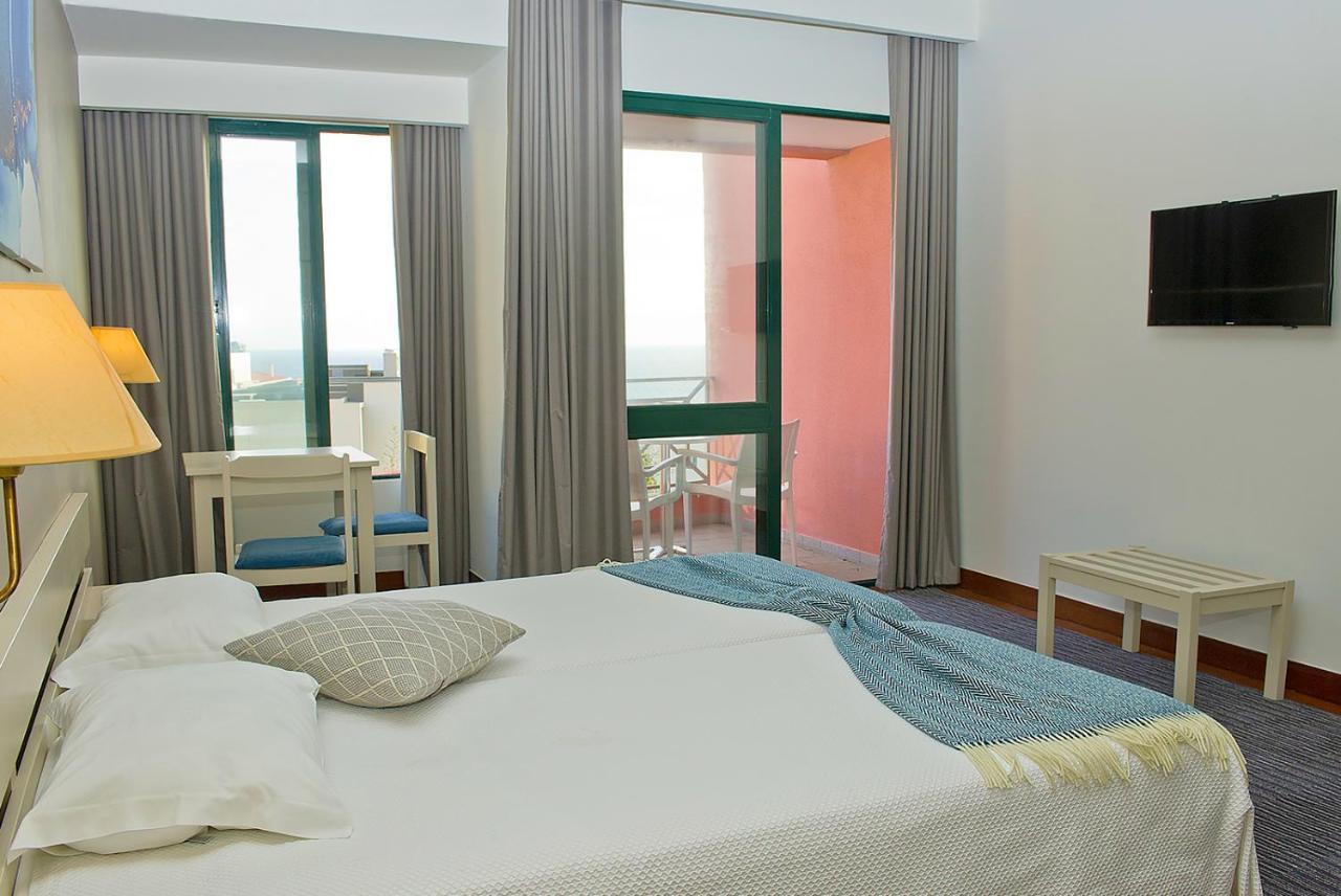 Estudio con vistas al mar