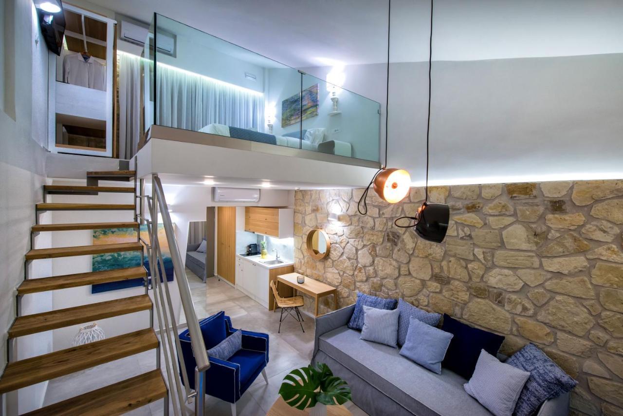 Suite met uitzicht op het Zwembad - Split Level