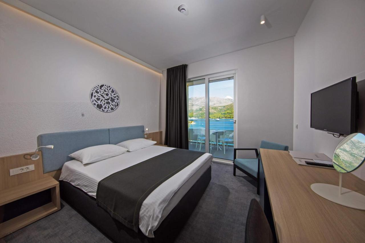 Premium Double Room Balcony Sea View,1039152577:JPEG