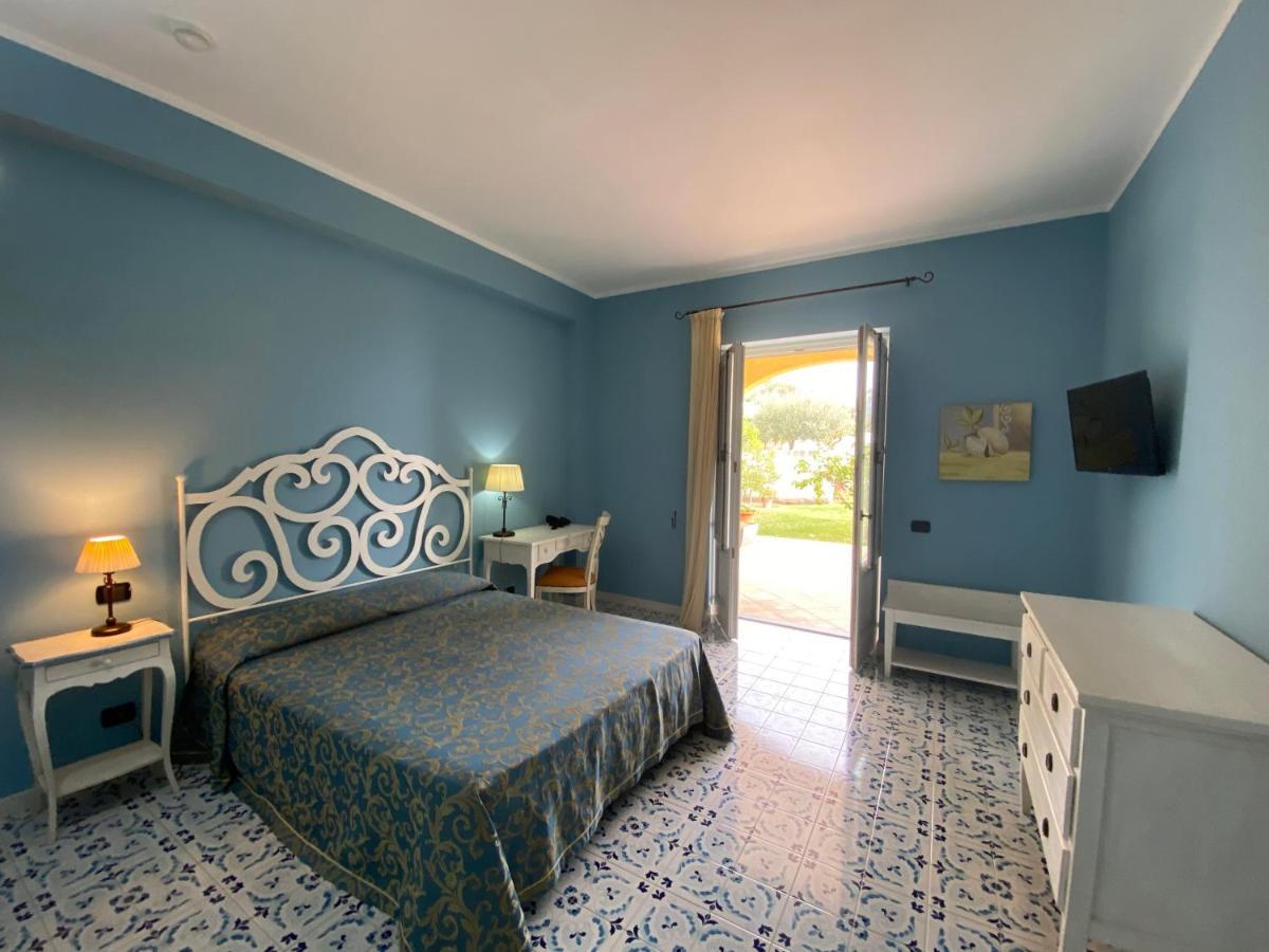 Habitación Doble con vistas al jardín