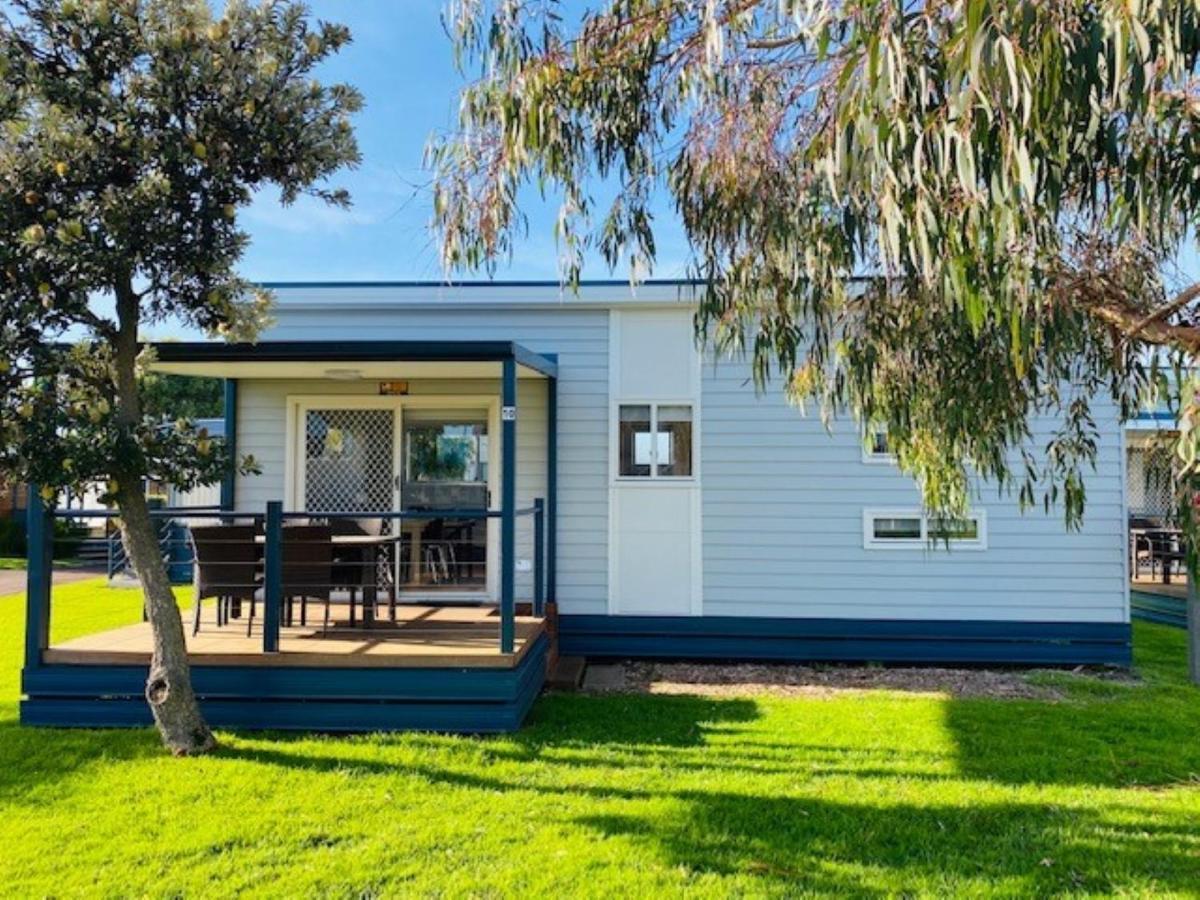 Two-Bedroom Cottage - Curlew