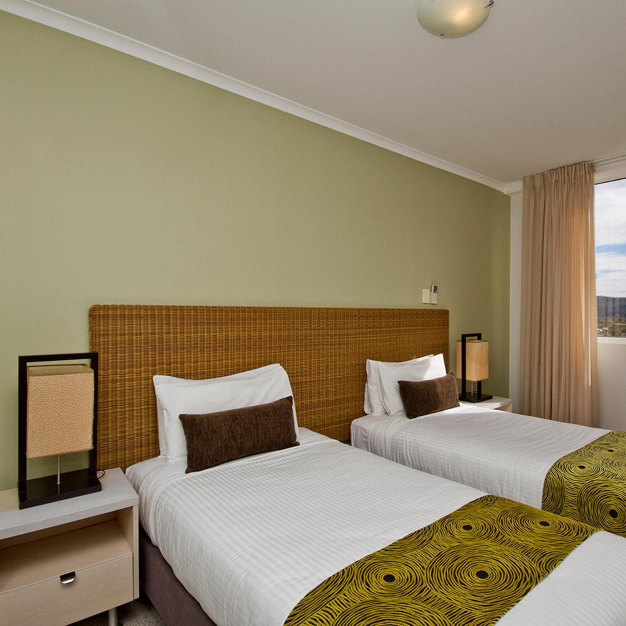 Two-bedroom deluxe suite - pool-ocean view