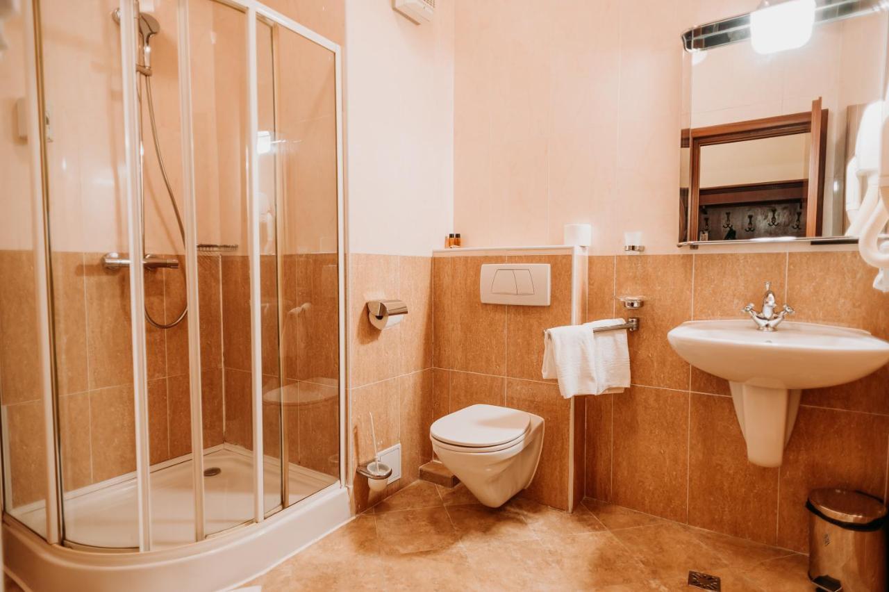 Double Room,1164714314:JPEG