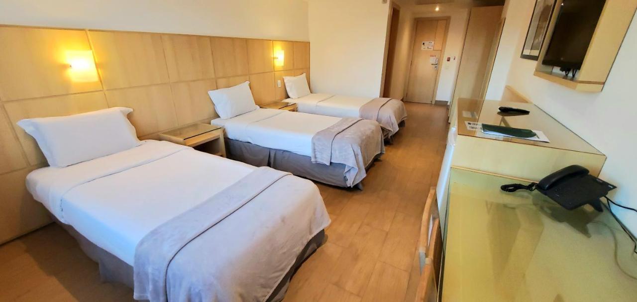 Triple Room with City View