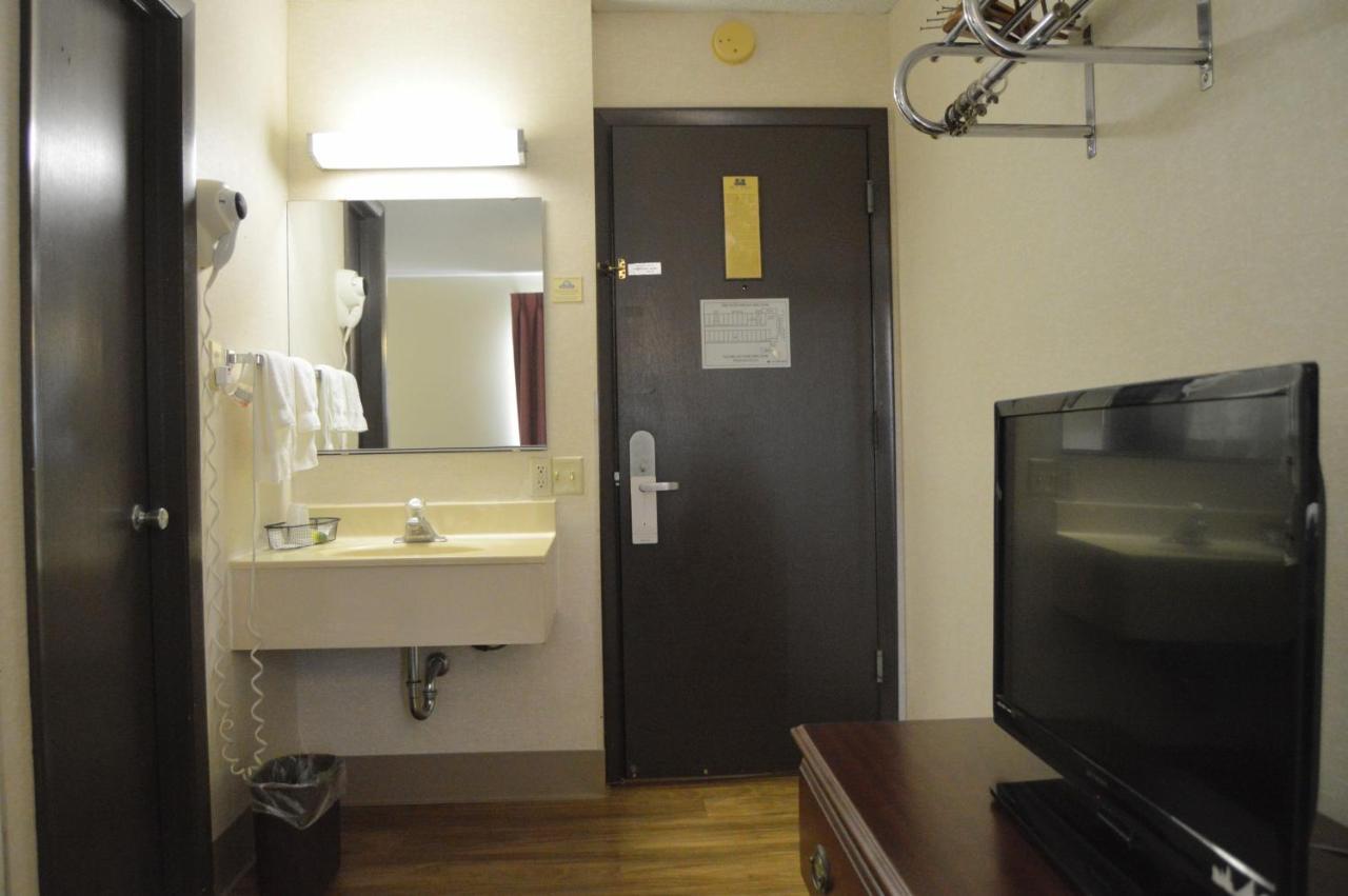 Deluxe King Room,1082889118:JPEG