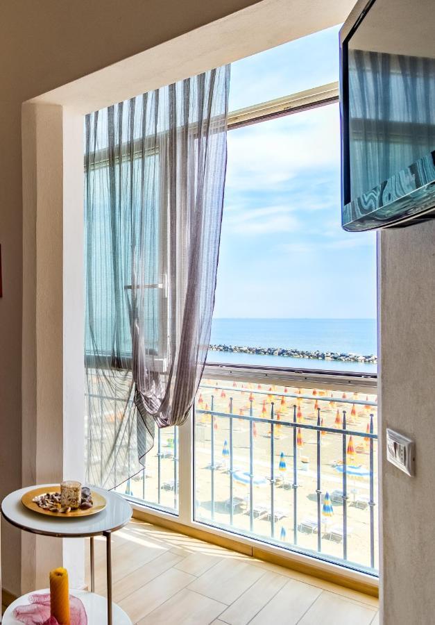 Family Room Sea View