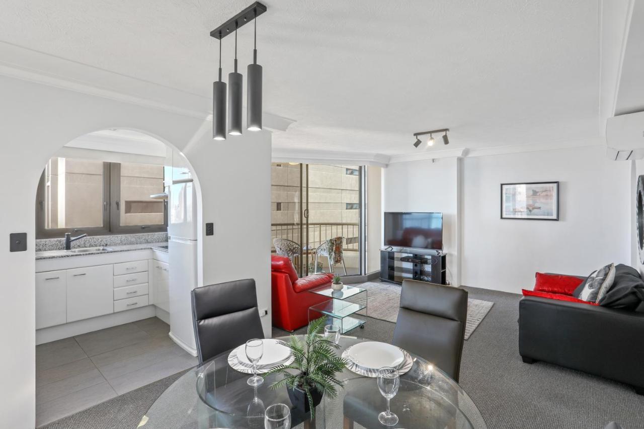 Two-Bedroom Apartment Partial Ocean & Hinterland View
