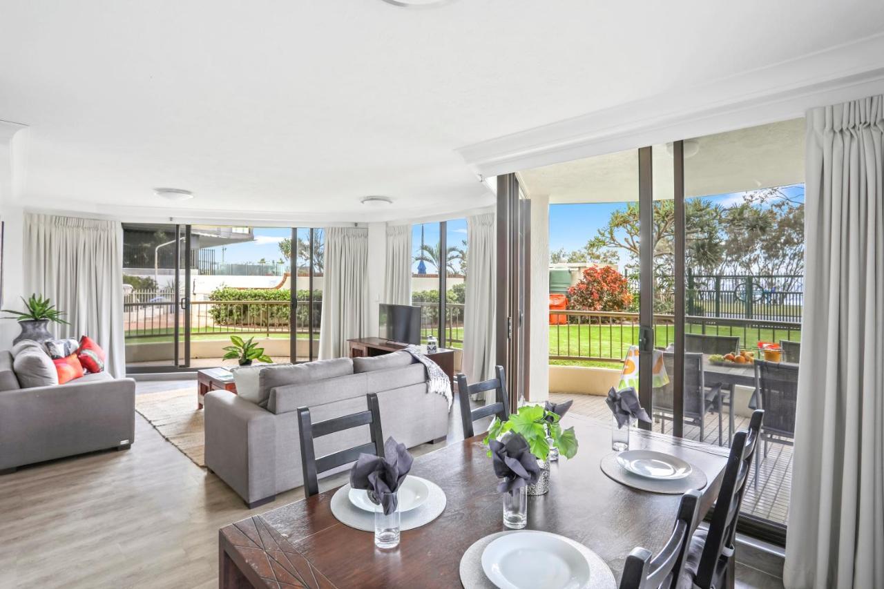 Two-Bedroom Apartment Ocean View Ground Floor