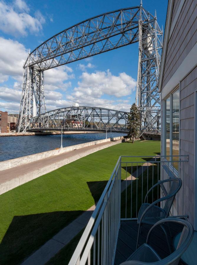 Junior Suite with Bridge View