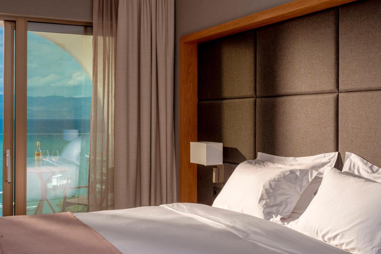 Doppelzimmer mit Hafenblick