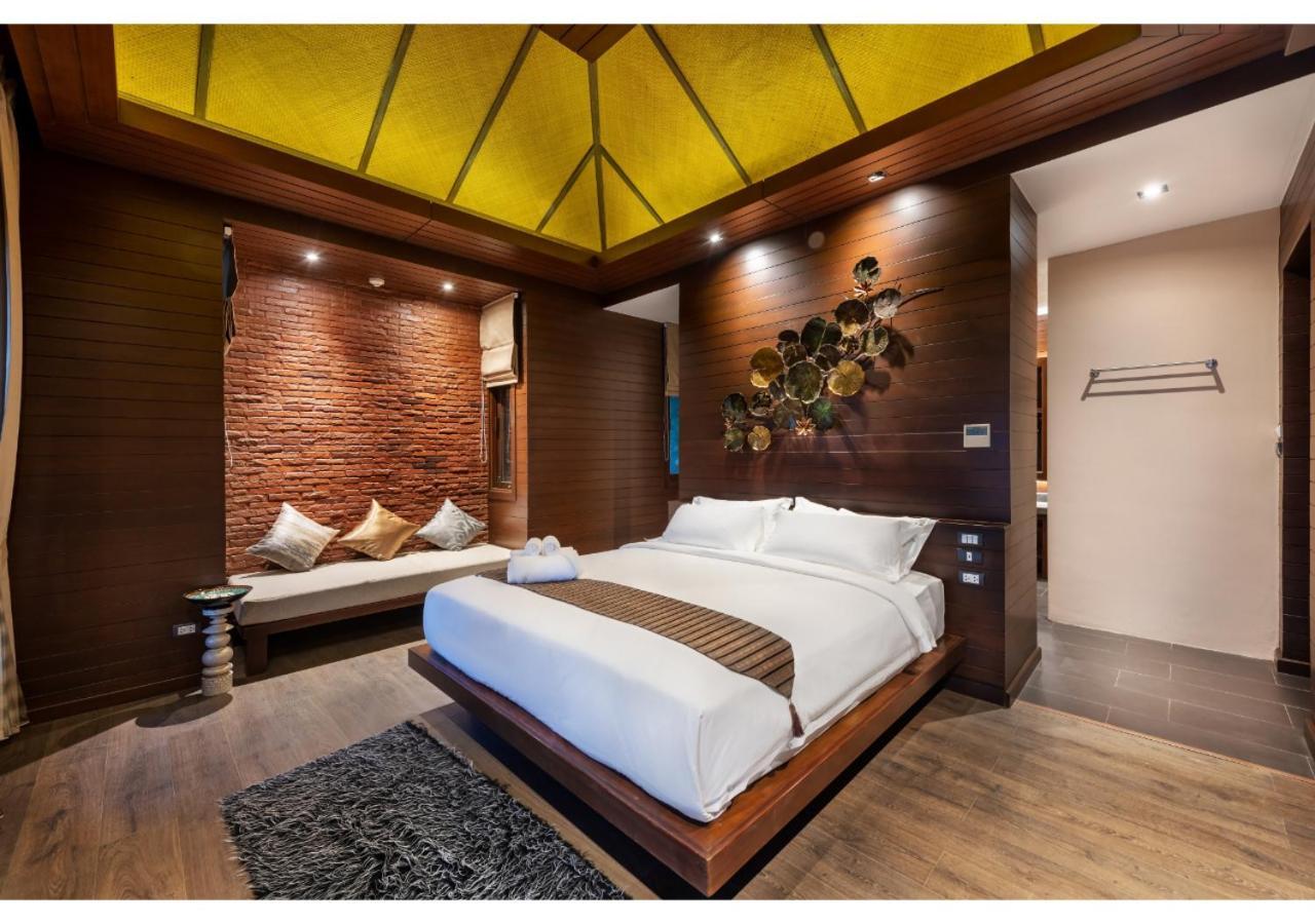 Junior Suite with Jacuzzi Sea View