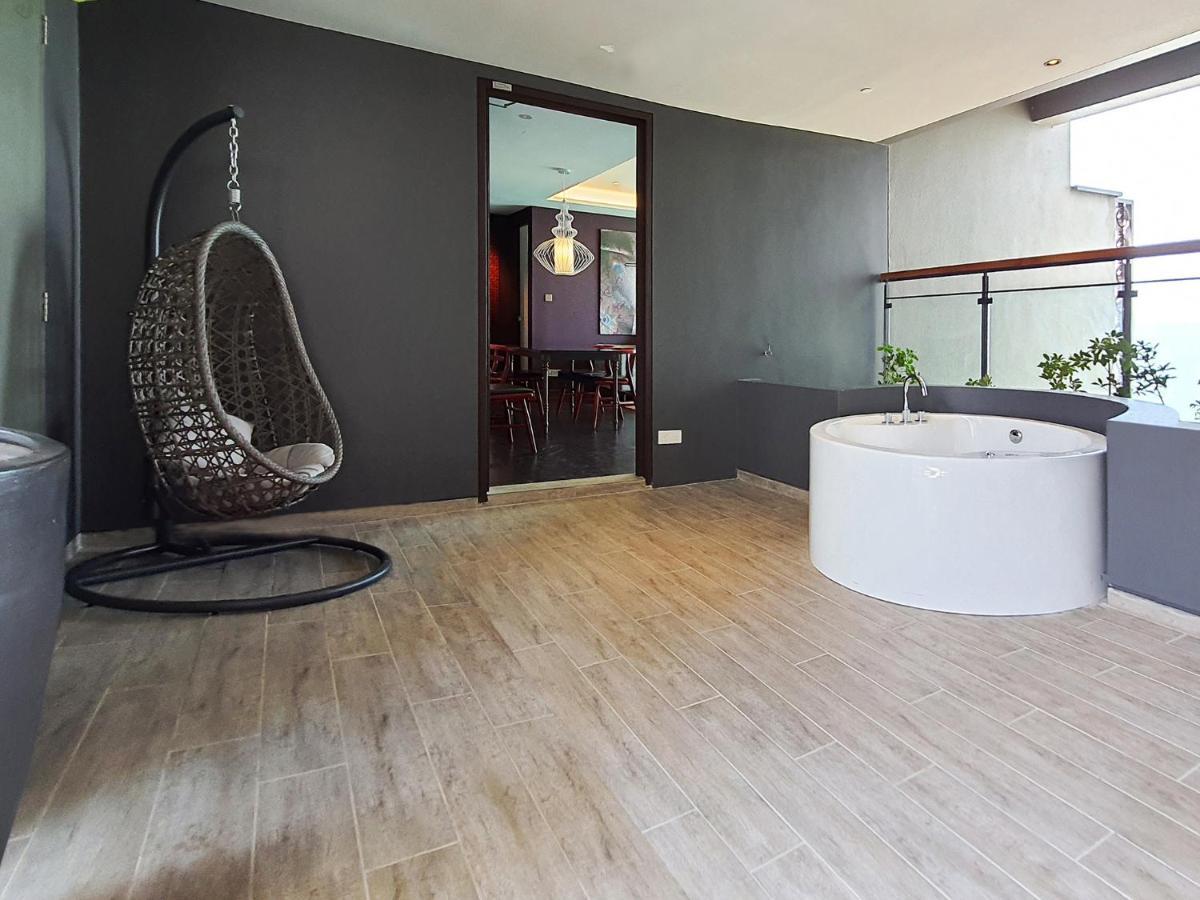 Angsana Two-bedroom Deluxe Seaview Suite