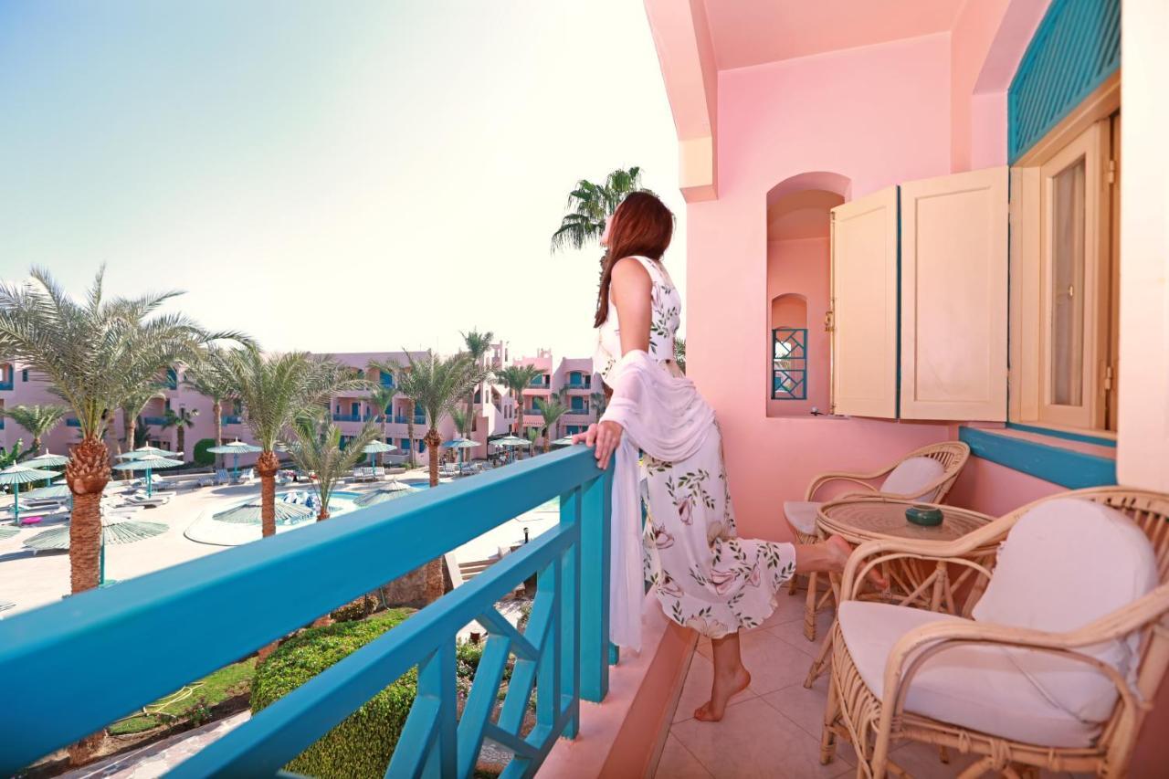 Suite Junior (2 adultos + 3 niños)