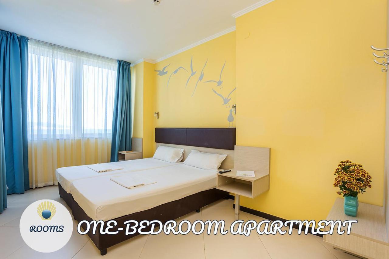 Suite met 1 Slaapkamer en Balkon (2 Volwassenen + 1 Kind)