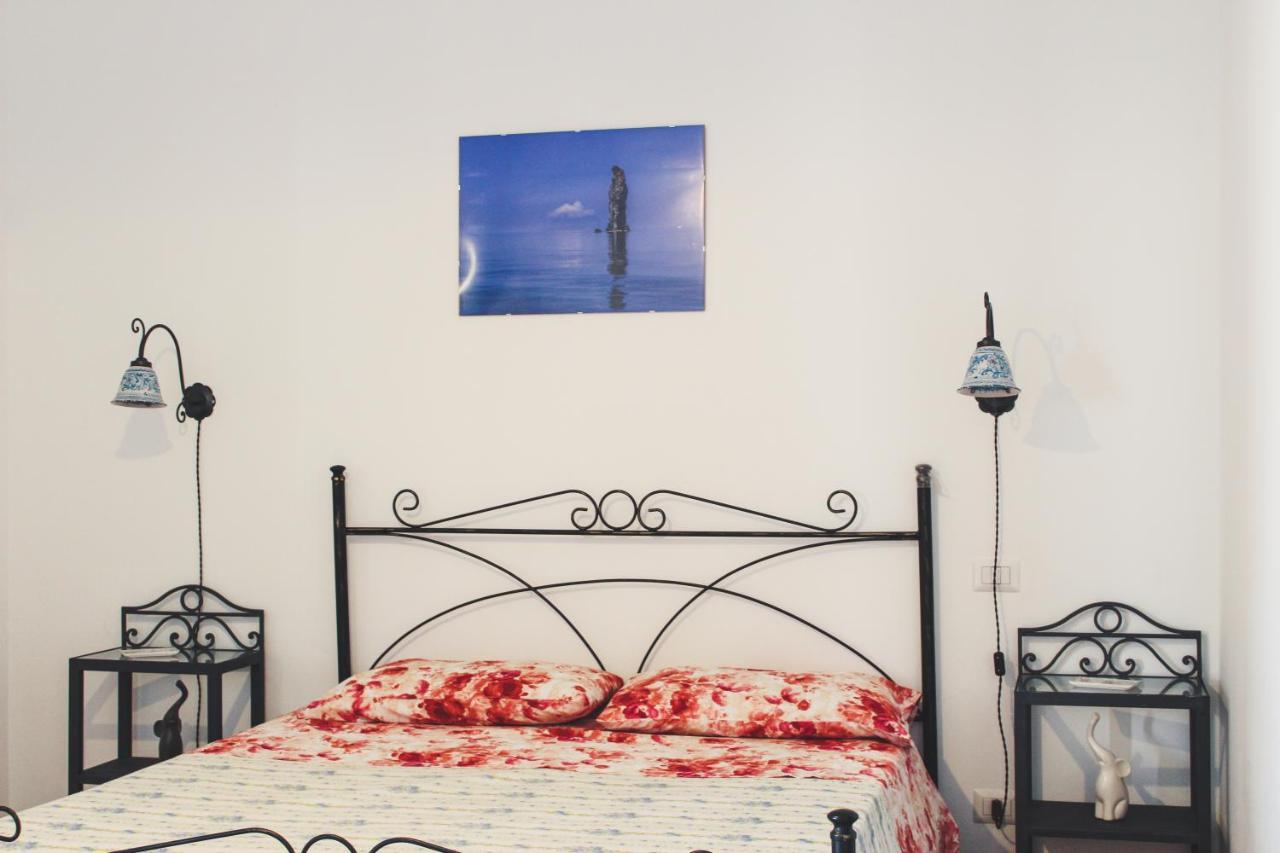 Two-Bedroom Apartment,1093074015:JPEG