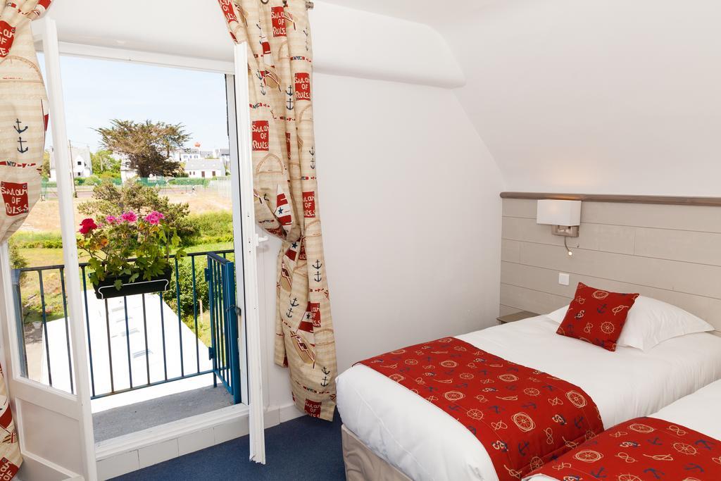 "Ile de Molène" Zimmer mit Aussicht über die Landschaft/Blick auf den Innenhof