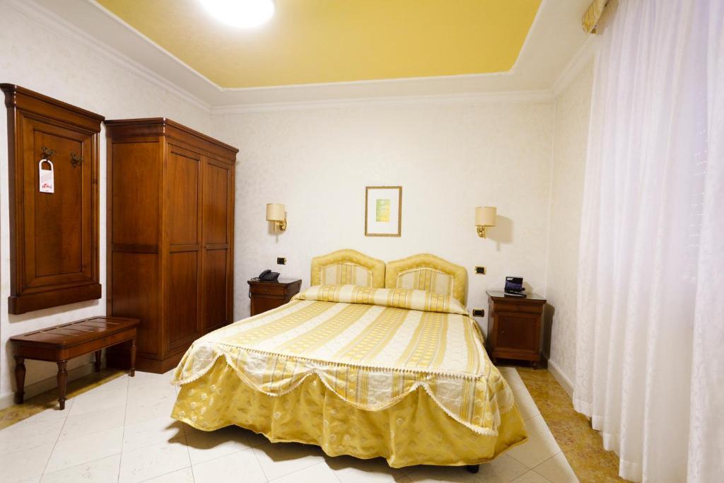 Classic Doppel- oder Zweibettzimmer