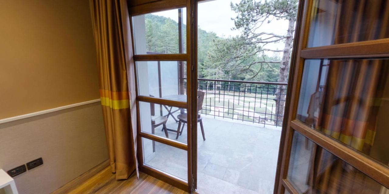 Habitación Doble Confort con vistas a la montaña