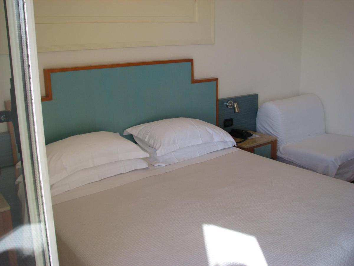Habitación Doble con vistas al mar