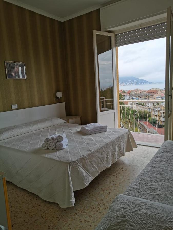Triple Room Sea View,1414574300:JPEG