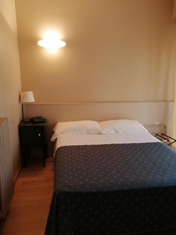 Comfort Single Room,1106041209:JPEG